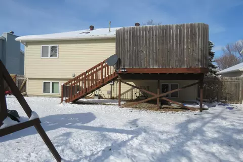 Exterior - 2922 23rd Ave S, Fargo, ND 58103 photo 5 of 10
