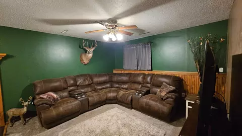 Living - 2922 23rd Ave S, Fargo, ND 58103 photo 4 of 6