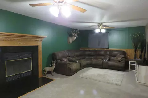 Living - 2922 23rd Ave S, Fargo, ND 58103 photo 2 of 6