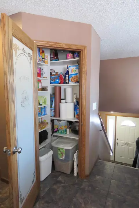 Entry Way - 2922 23rd Ave S, Fargo, ND 58103 photo 2 of 5