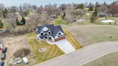 3731 Crestwood Rdg NE, Alexandria, MN 56308