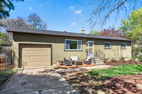 254 Winifred St W, Saint Paul, MN 55107