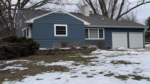 217 Regency Rd, Le Sueur, MN 56058