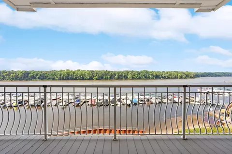 150 Front St #323, Prescott, WI 54021