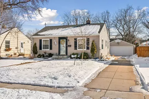 3221 Georgia Ave S, Saint Louis Park, MN 55426