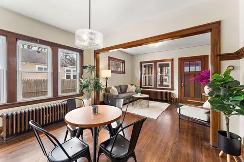 2034 Stillwater Ave E, Saint Paul, MN 55119
