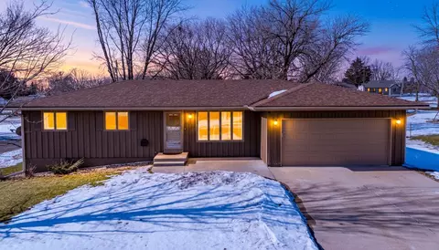 317 2nd Ave NW, Lonsdale, MN 55046