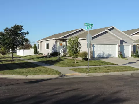 4797 Clock Tower Ln S, Fargo, ND 58104