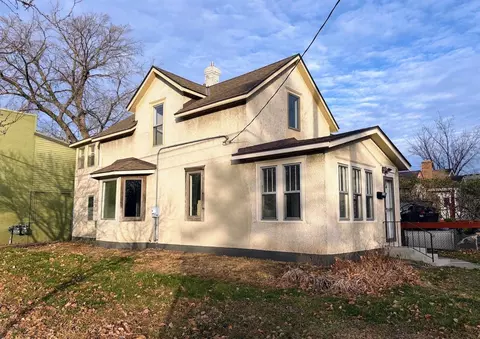 3756 29th Ave S, Minneapolis, MN 55406