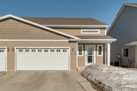 1158 44th Ave W, West Fargo, ND 58078