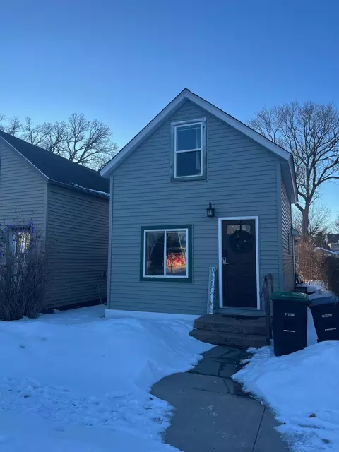 607 12 3rd St NE, Little Falls, MN 56345