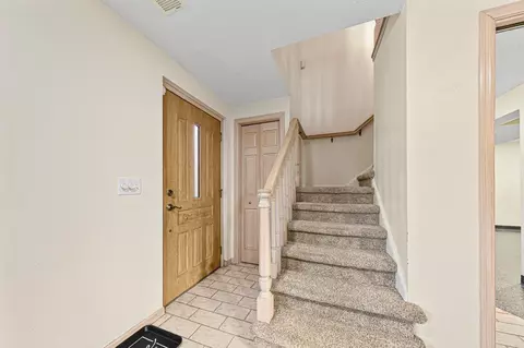 Entry Way - 1101 Faribault Rd, Faribault, MN 55021 photo 1 of 2