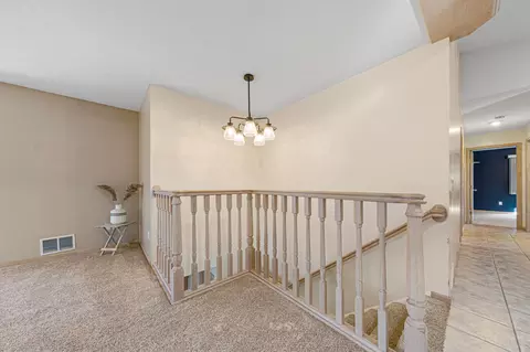 Entry Way - 1101 Faribault Rd, Faribault, MN 55021 photo 2 of 2