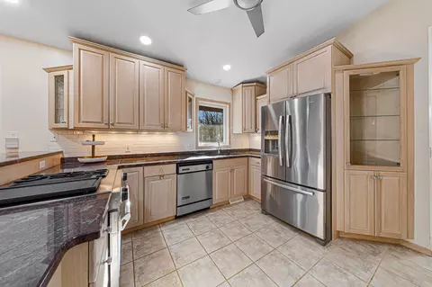 Kitchen - 1101 Faribault Rd, Faribault, MN 55021 photo 2 of 8