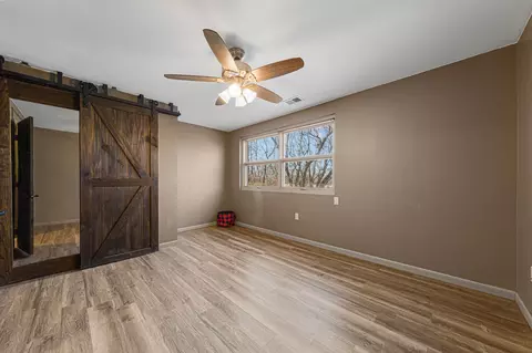 Bedroom - 1101 Faribault Rd, Faribault, MN 55021 photo 4 of 5