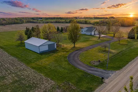 4319 135th St E, Dundas, MN 55019