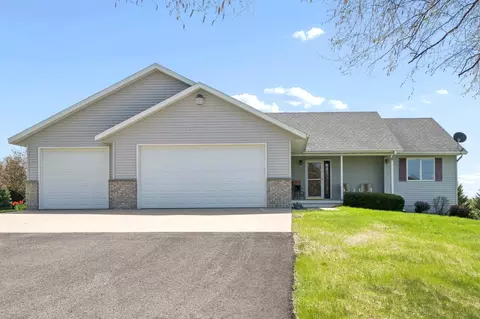 Exterior - 4319 135th St E, Dundas, MN 55019 photo 4 of 11