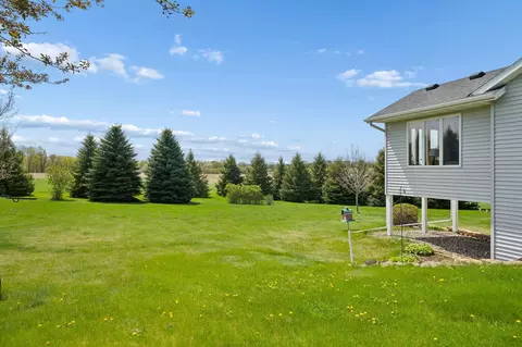 Exterior - 4319 135th St E, Dundas, MN 55019 photo 6 of 11