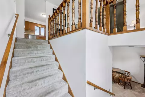 Entry Way - 605 E 70th St, Richfield, MN 55423 photo 2 of 2