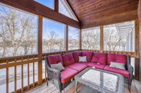 Exterior - 401 Highway 7, Excelsior, MN 55331 photo 1 of 6