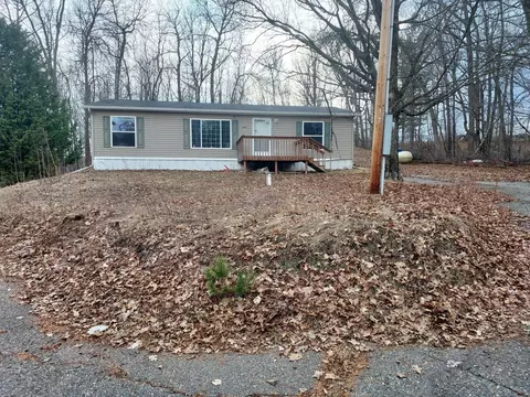 7657 Front St NW, Walker, MN 56484