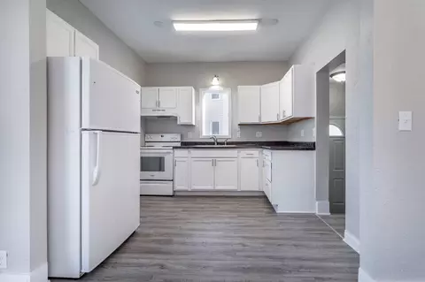 Kitchen - 231 E Snelling Ave, Appleton, MN 56208 photo 3 of 3