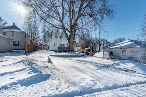Other - 231 E Snelling Ave, Appleton, MN 56208 photo 2 of 9