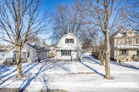 Exterior - 231 E Snelling Ave, Appleton, MN 56208 photo 11 of 11