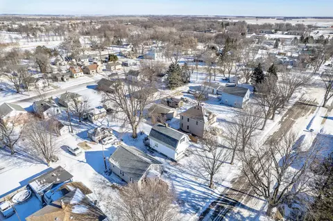 View/Area - 231 E Snelling Ave, Appleton, MN 56208 photo 3 of 9