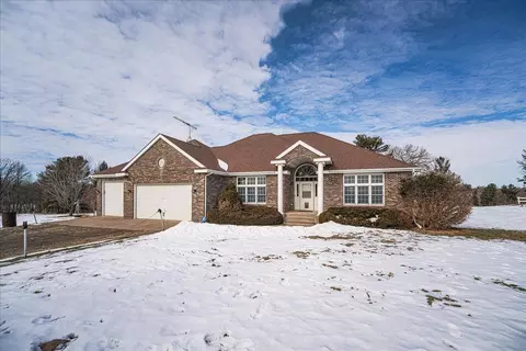 12446 190th St, Milaca, MN 56353