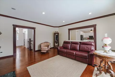 Living - 12446 190th St, Milaca, MN 56353 photo 3 of 12