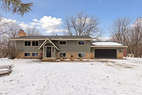 26571 Newport Ave, Webster, MN 55088