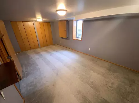 Bedroom - 2316 W 97th St, Bloomington, MN 55431 photo 4 of 5
