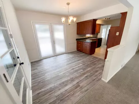 Dining - 2316 W 97th St, Bloomington, MN 55431 photo 1 of 1