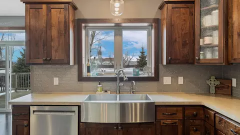 Kitchen - 45 Robert St, Elrosa, MN 56325 photo 4 of 8