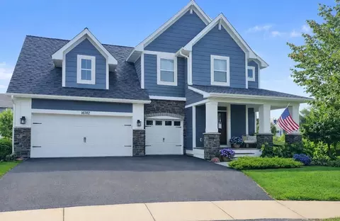 16782 Draft Horse Ct, Lakeville, MN 55044