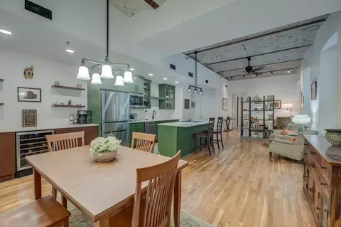 300 Wall St #307, Saint Paul, MN 55101