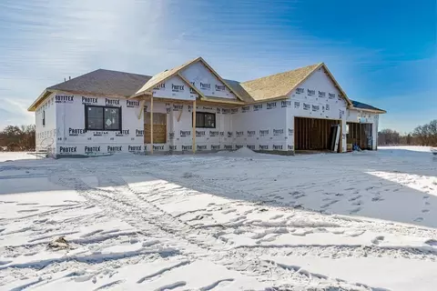 12901 295th Ave NW, Princeton, MN 55371