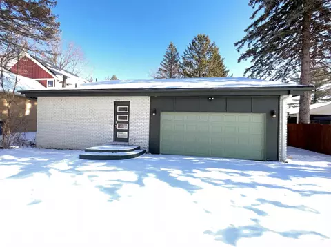 1508 Boone Ave N, Golden Valley, MN 55427