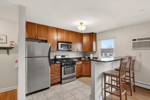 4517 Grand Ave S #206, Minneapolis, MN 55419