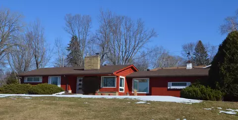 1764 Maryknoll Ave, Maplewood, MN 55109