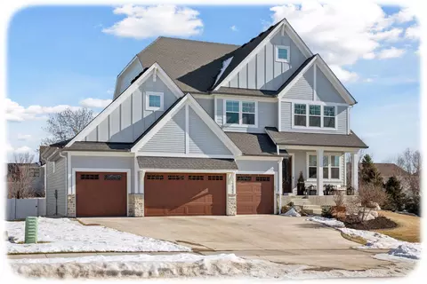 6300 Ranier Ln N, Maple Grove, MN 55311