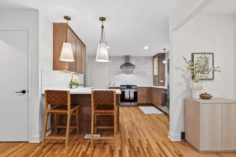 5521 W 42nd St, Saint Louis Park, MN 55416