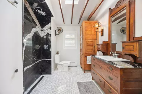 Bath - 1028 13th St E, Glencoe, MN 55336 photo 1 of 1