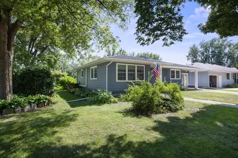 Exterior - 1028 13th St E, Glencoe, MN 55336 photo 7 of 10