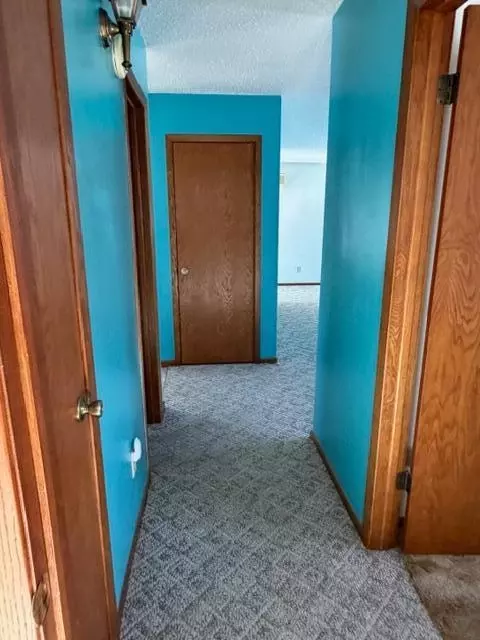 Entry Way - 1306 Lenham Ave SE, Cooperstown, ND 58425 photo 1 of 2
