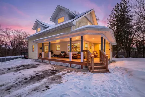48345 Arbor Ave W, Stanchfield, MN 55080