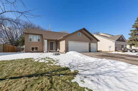 533 1st Ave NE, Lonsdale, MN 55046