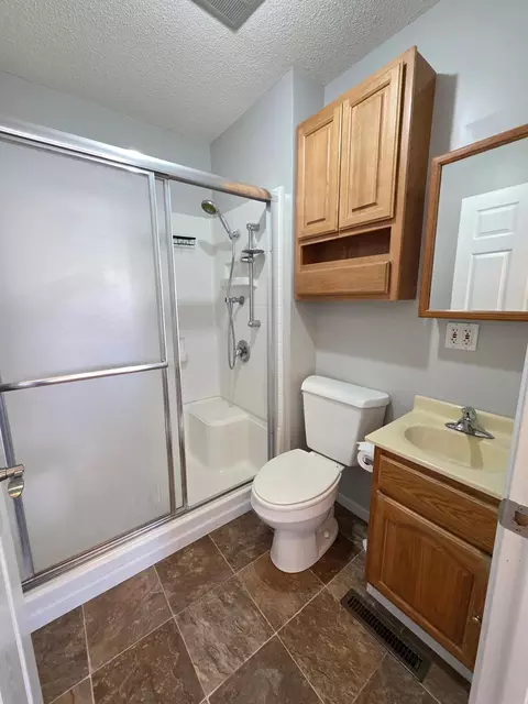 Bath - 305 N Wabasha, Plainview, MN 55964 photo 1 of 1