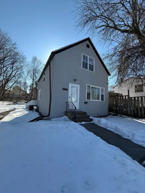 184 Granite St, Saint Paul, MN 55117